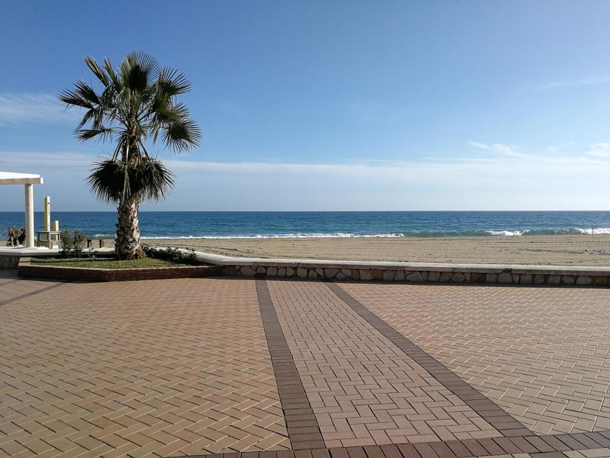 Apartamento En Fuengirola Buitenkant foto